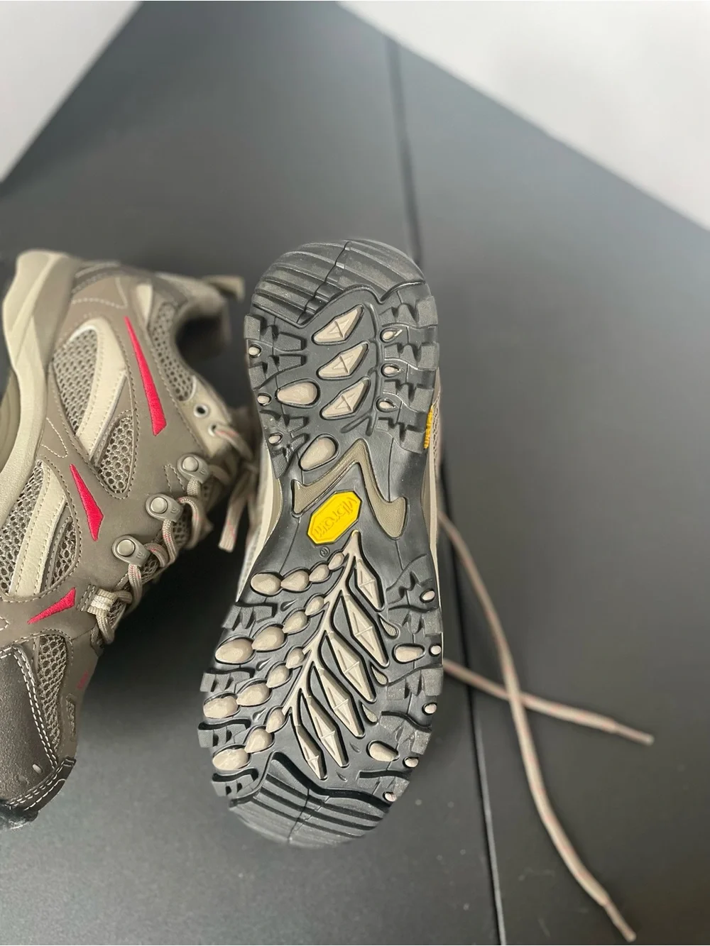 The North Face Vibram Hiking Shoes Taupe and Pink Size 7.5